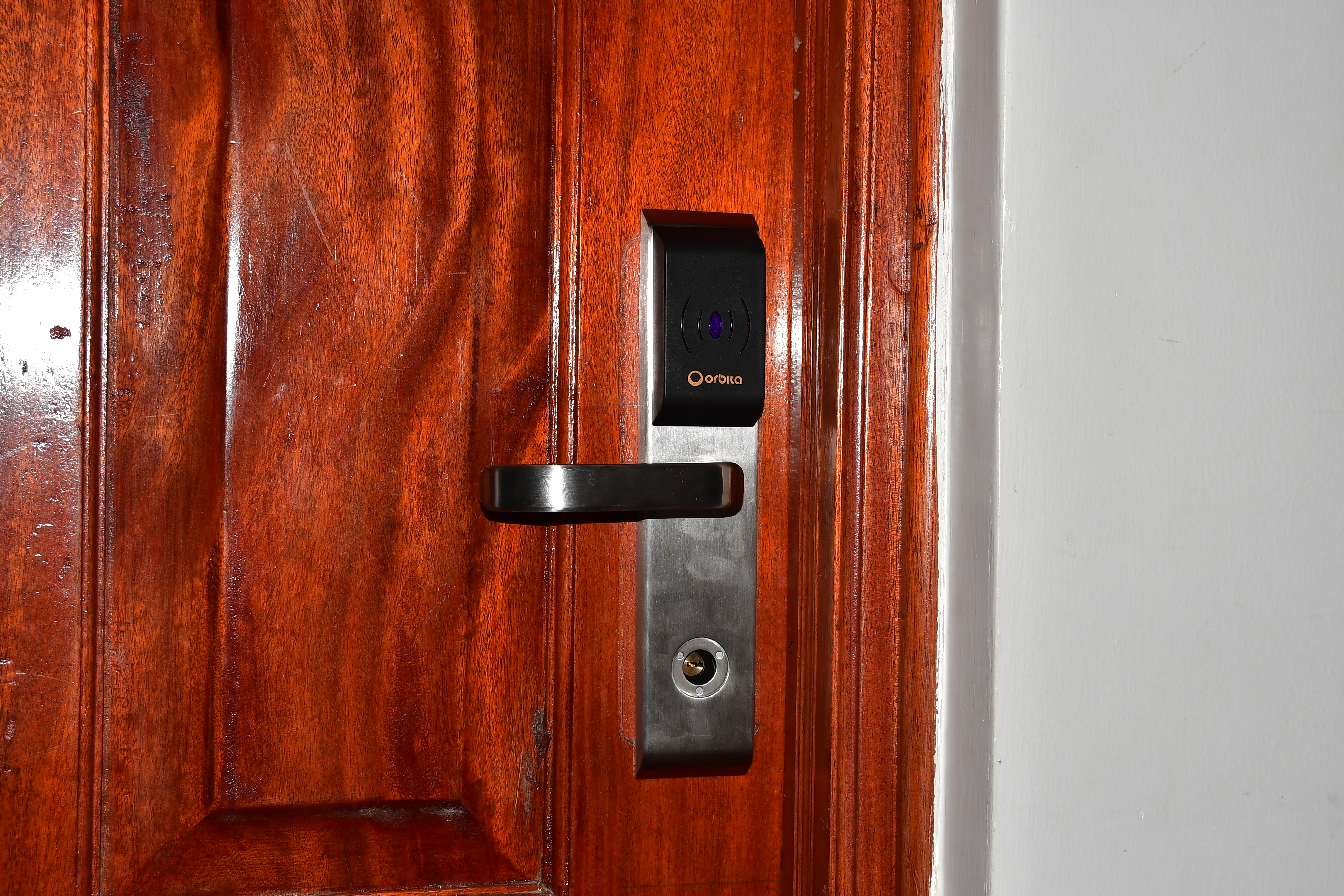 102 ORBITA E3041 RFID Locks Installed at Mashpark Hotel Nairobi – Smart Hotel Access Upgrade gallery image 4